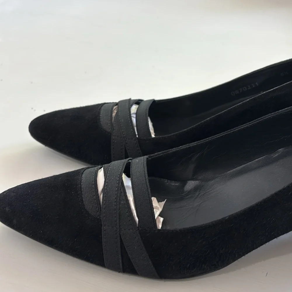 Stuart Weitzman Black Women's suede‎ classic pumps Size 8.5N